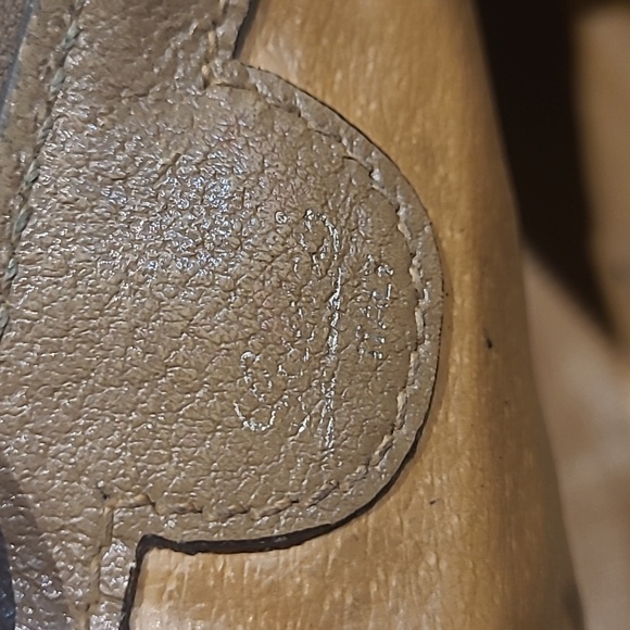 GUCCI SHERRY LINE VINTAGE HANDBAG WITH STRAP - Picture 11 of 16